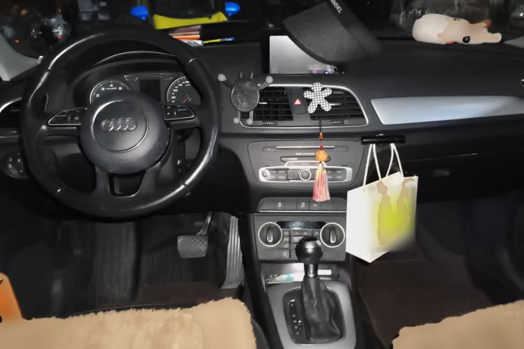 Used Audi Q3 2017 30 TFSI Fashion Model
