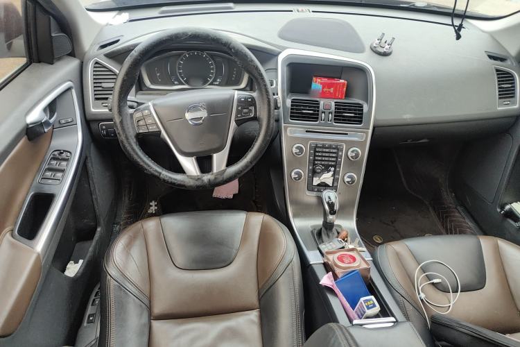 Used Volvo XC60 2015 T5 AWD Zhiyuan Edition
