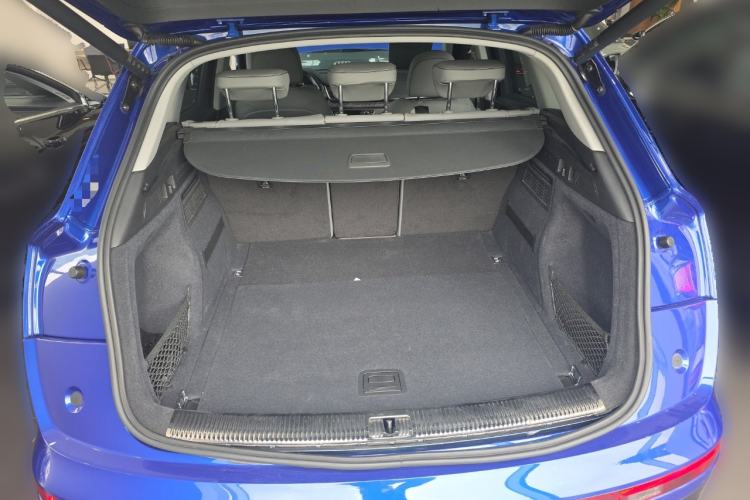 Used Audi Q5L 2021 40 TFSI Luxury Dynamic Edition Trunk