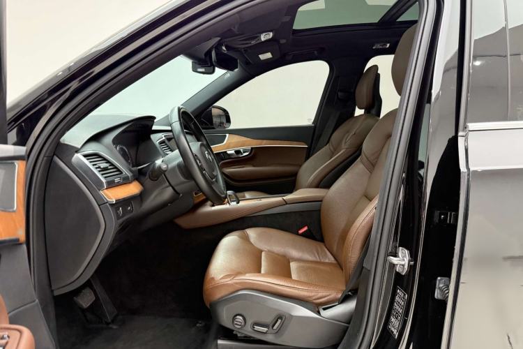 Used Volvo XC90 2021 B5 SmartDrive Luxury Edition 5-seater