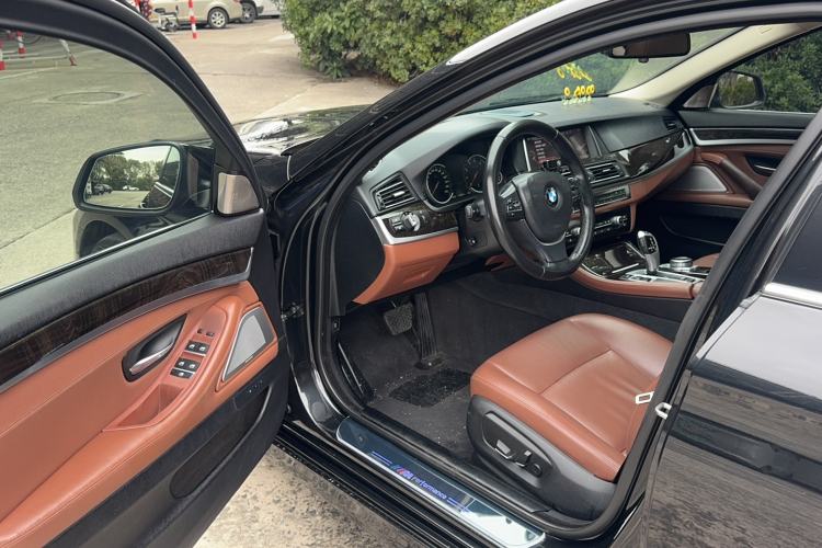 Used BMW 5 Series 2017 528Li Leading Model