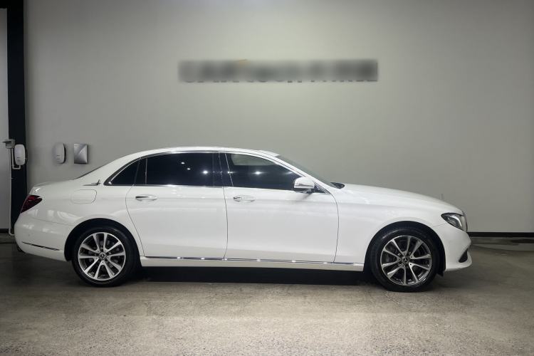 Used Mercedes-Benz E-Class 2018 Facelift E 200 L
