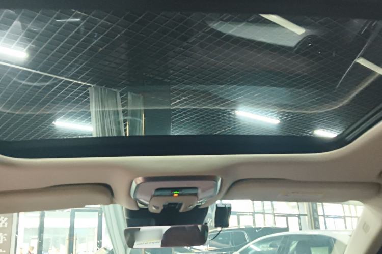 Used Hongqi H5 2025 2.0T Automatic Flag Edition – 500 000 Units Commemorative Version Headliner