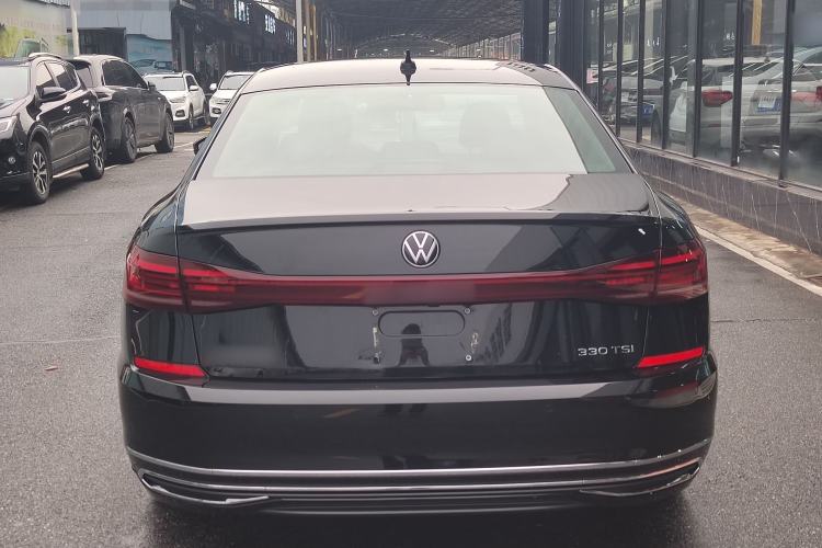 Used Volkswagen Passat 2022 330TSI Starry Elite Edition Exterior 4