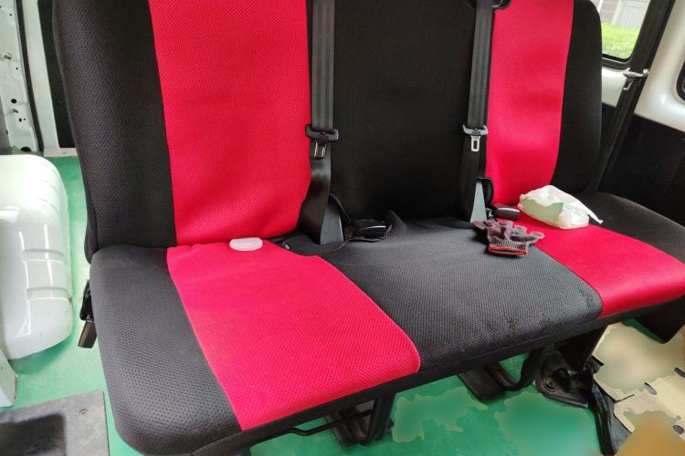 Used JMC Fushun 2022 2.0T Manual Multi-Function Passenger Vehicle Short Wheelbase Low Roof 6-Seater