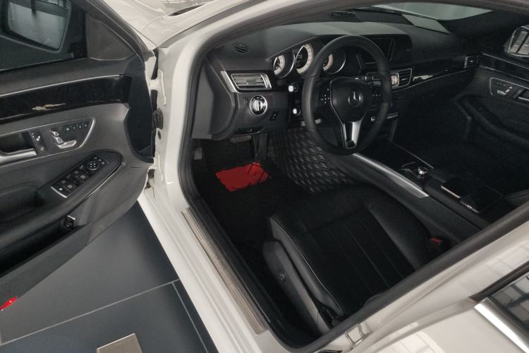 Used Mercedes-Benz E-Class 2015 Restyled E 260 L Sport Edition