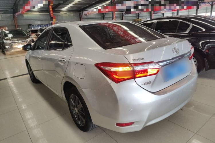 Used Toyota Corolla 2017 1.2T CVT GL-i Leather Edition Rear Left 45 Deg