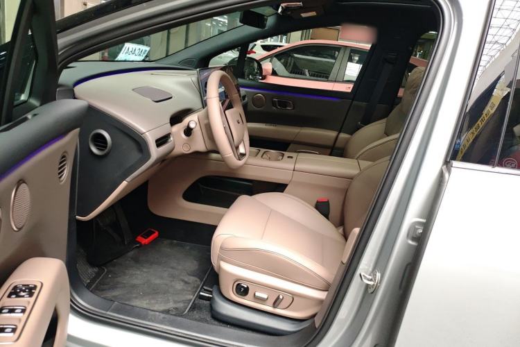 Used Li Auto Li Auto i6 2025 Model Two-Wheel-Drive Standard Type