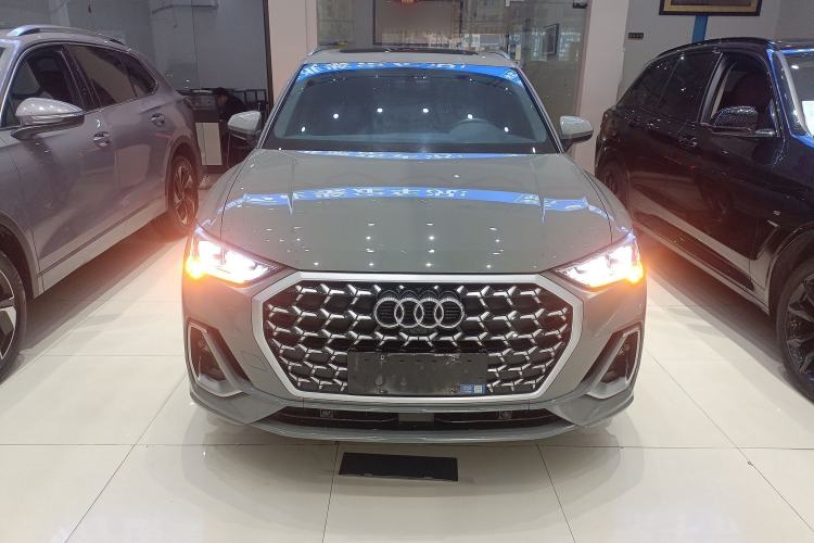 Used Audi Q3 2024 35 TFSI Fashion Dynamic Edition