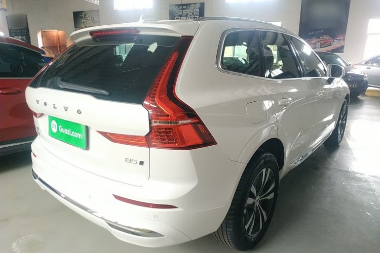 Used Volvo XC60 2023 B5 4x4 Smart Luxury Edition
