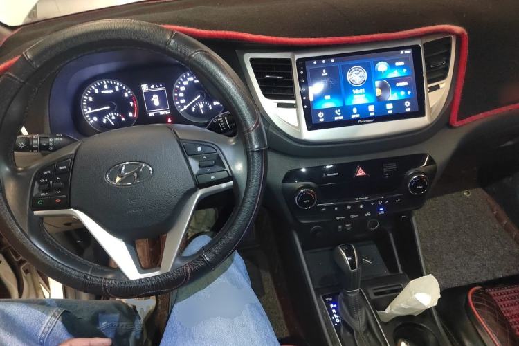 Used Hyundai Tucson 2015 1.6T Dual-Clutch Two-Wheel-Drive Smart Model
