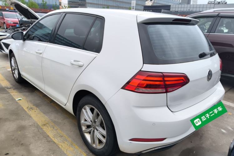 Used Volkswagen Golf 2018 230TSI Automatic Comfort Model Rear Left 45 Deg