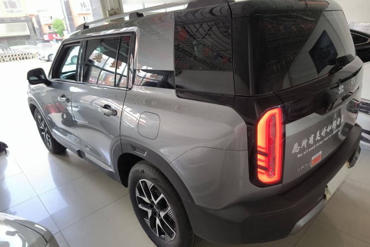 Used BAIC Off-Road BJ30 2024 1.5T Light Wilderness Pro Edition