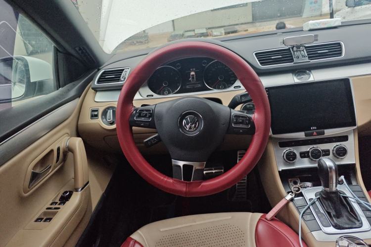 Used Volkswagen CC 2016 1.8TSI Prestige Model Steering Wheel