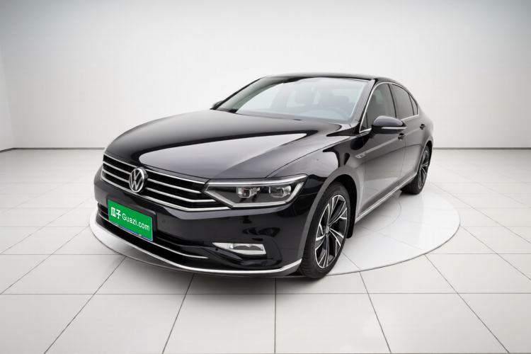 Used Volkswagen Magotan 2021 330TSI DSG 30th Anniversary Edition