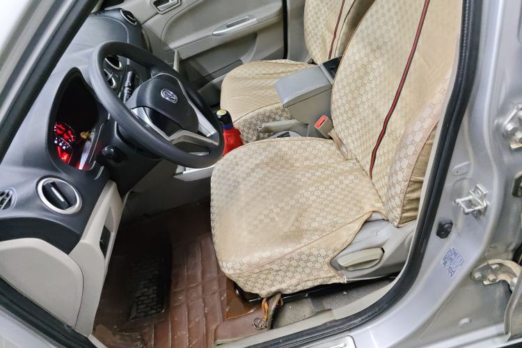 Used Changan Alsvin V3 2015 1.4L Manual Meiruan Model China V Standard
