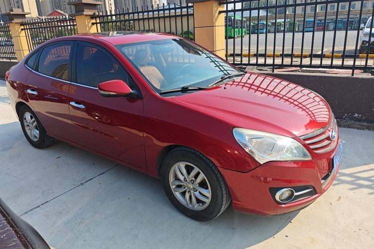 Used Hyundai Celesta 2015 1.6L Automatic Luxury Model
