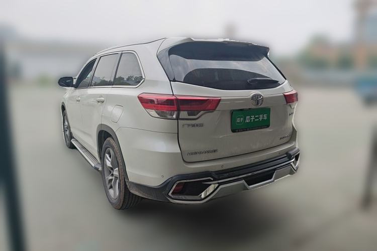 Used Toyota Highlander 2018 2.0T Four-Wheel Drive Luxury Version 7 Seats China VI Standard
