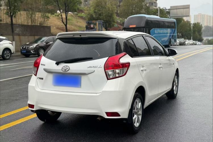 Used Toyota YARiS L Zhi Xuan 2015 1.5E Automatic Charm Edition