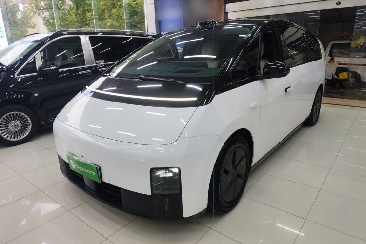 Used Li Auto MEGA 2024 Ultra Model