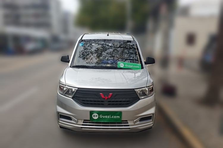 Used Wuling Hongguang V 2019 1.5L Jingqu Version China VI LAR
