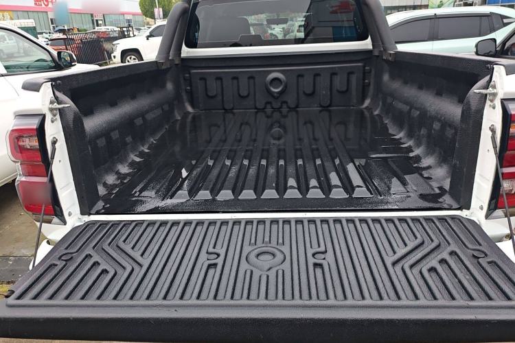 Used Great Wall King Kong Poer 2024 2.0T Automatic 8AT Diesel Two-Wheel-Drive Elite Flatbed
