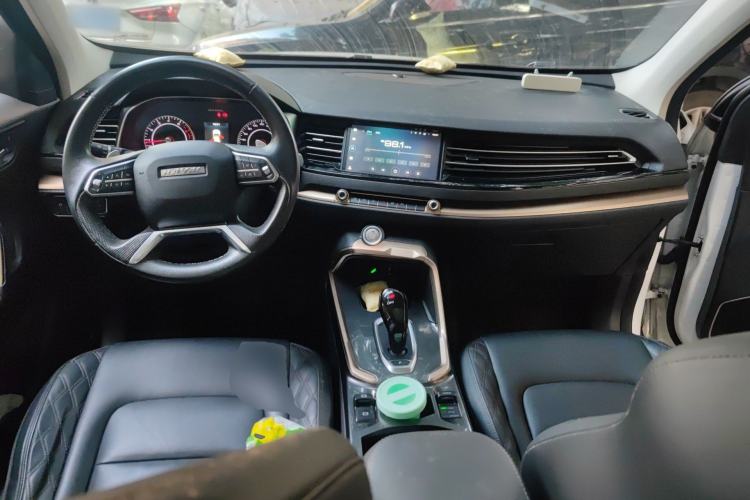 Used Haval H6 2021 1.5 GDIT Automatic Champion Edition Center Console