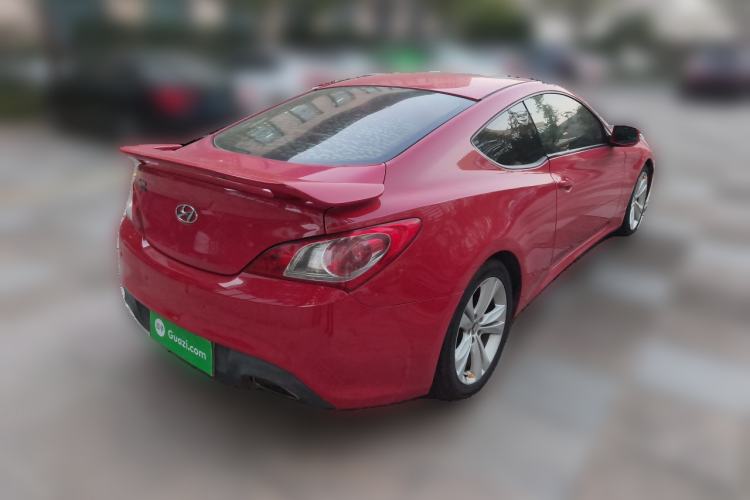 Used Hyundai Genesis Coupe 2009 2.0T Automatic Deluxe Edition