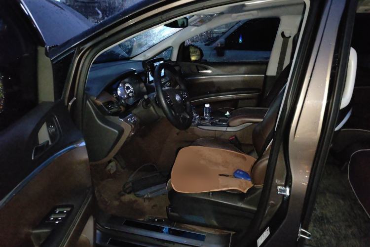 Used Buick GL8 2022 Land Business Class 652T Luxury Model Left Front Seat