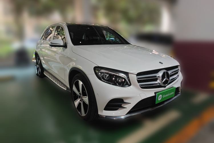 Used Mercedes-Benz GLC 2019 GLC 300 L 4MATIC Dynamic Model Front Right 45 Deg