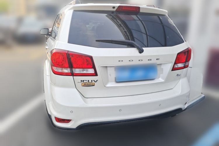 Used Dodge Journey 2013 2.4L Two-Wheel Drive Luxury Version