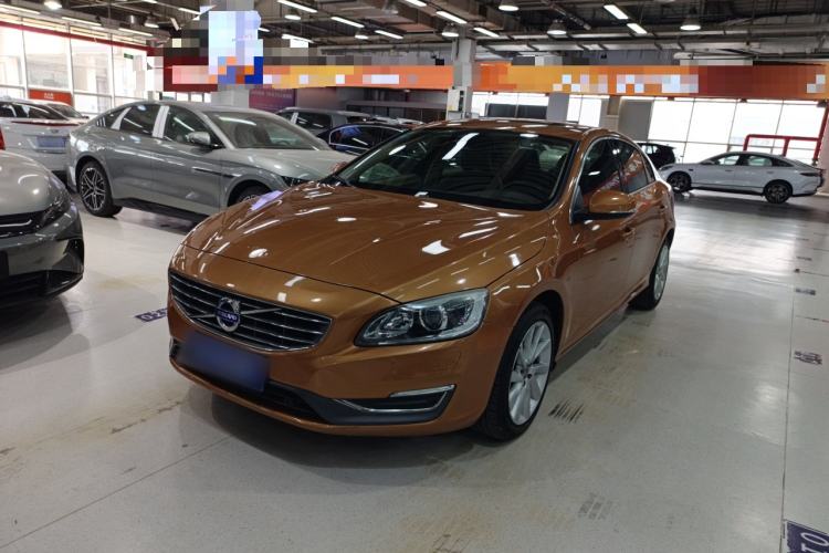 Used Volvo S60 2015 S60L 2.0T Zhiyuan Edition
