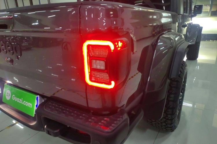 Used Jeep Gladiator 2022 3.6L Pioneer Edition