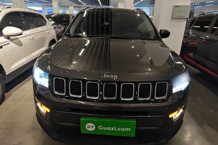 Used Jeep Compass 2019 220T Automatic Family Edition