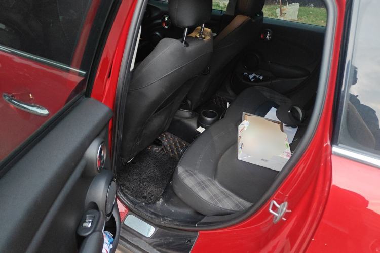 Used MINI 2016 1.5T COOPER Five-Door Edition Left Rear Seat