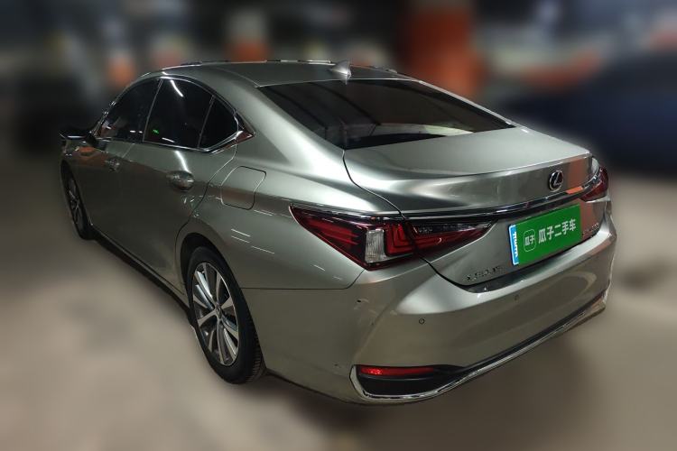 Used Lexus ES 2020 200 Excellence Edition

