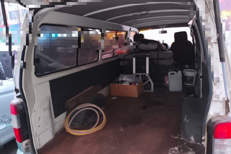 Used Jinbei Hiace 2011 2.5T Fifth-Generation Entrepreneur Edition Classic Version YC4FB90-36