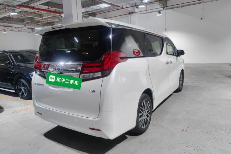 Used Toyota Alphard 2015 3.5L Luxury Edition
