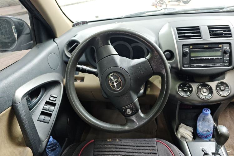 Used Toyota RAV4 2011 2.0L Automatic Classic Edition
