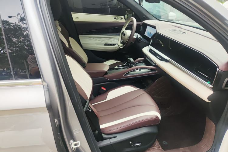 Used Geely Auto Monjaro L 2024 2.0TD High-Power Automatic Two-Wheel Drive Yunqi Version