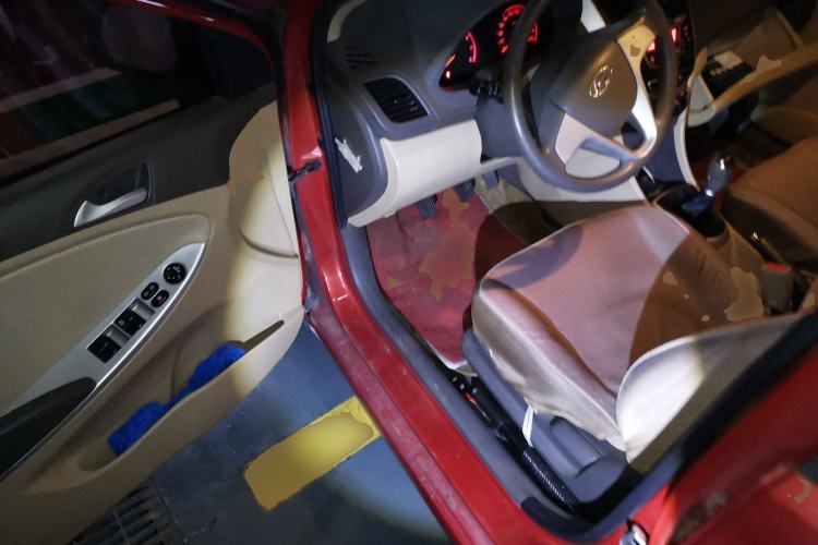 Used Hyundai Verna (older generation) 2010 Sedan 1.4L Manual Comfort GS
