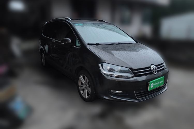 Used Volkswagen Sharan 2018 380TSI Comfort Edition 7-Seater Front Right 45 Deg