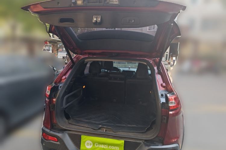 Used Jeep Cherokee 2016 2.4L Leading Edition
