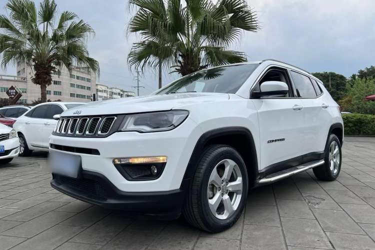 Used Jeep Compass 2019 200T Automatic Family Edition - Connected Large Screen Version