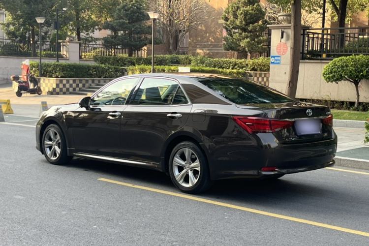 Used Toyota Crown 2015 2.0T Fashion Edition