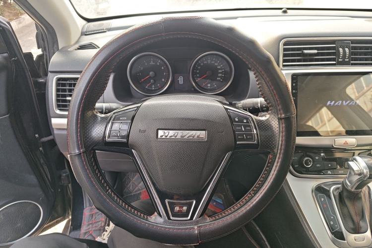Used Haval H6 2015 Sport Edition 1.5T Automatic Two-Wheel Drive Luxury Model