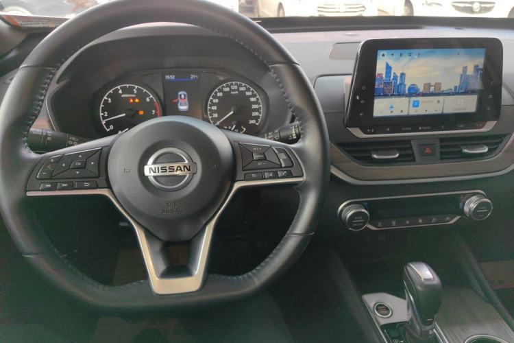 Used Nissan Teana 2021 2.0L XL Comfort Edition Center Console