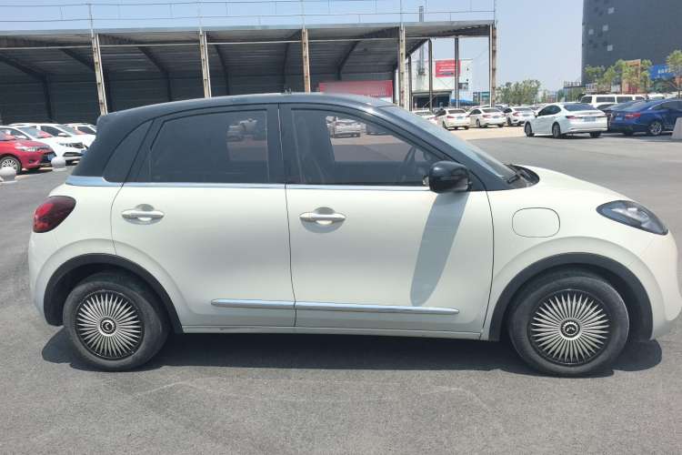 Used Wuling Bingo 2023 333 km Lingxi Connected Version