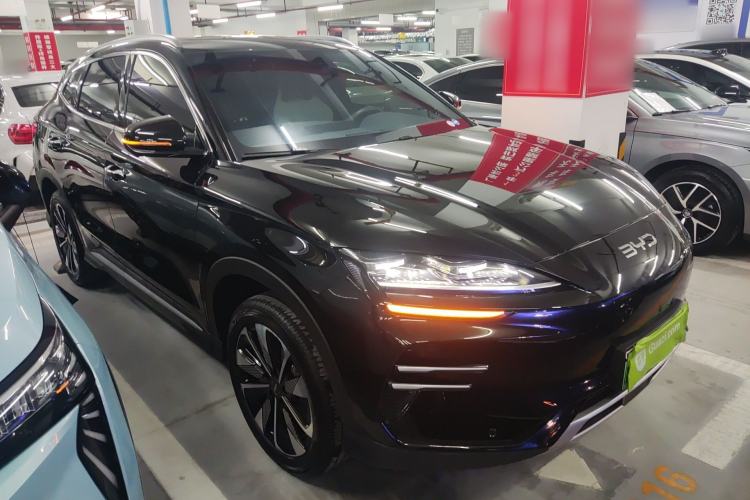 Used BYD Song PLUS New Energy 2025 EV Intelligent Driving Edition 520km Luxury Model
