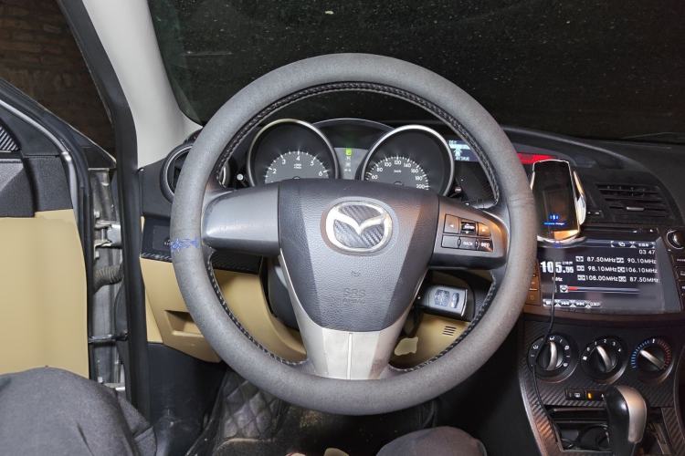 Used Mazda 3 2011 Sedan 1.6L Automatic Elite Model Steering Wheel